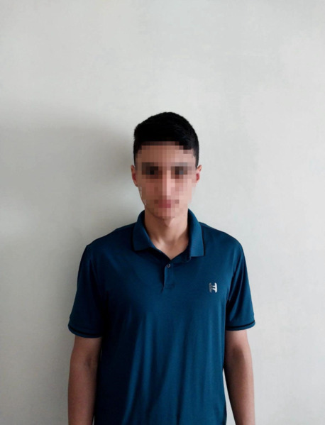 Şagirdi tualetə salıb döydülər - oynamadığı üçün