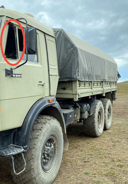 Mövqelərimiz Ermənistandan atəşə tutuldu, ordumuza məxsus iki təminat avtomobili zərər gördü – RƏSMİ + FOTO