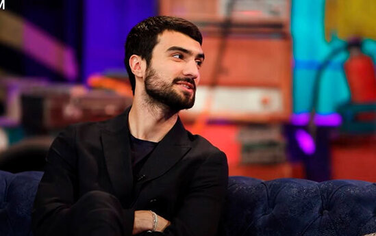 "Mahir lazımsız verilişlərə qonaq olur" - Atası