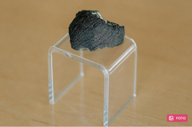 ABŞ-də siyirmənin içindən çıxan daş Marsda suyun olduğunu göstərdi