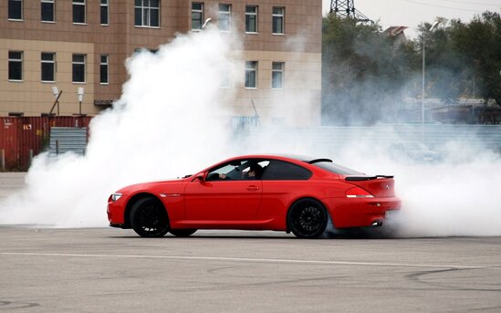 Avtomobili ilə drift edib sosial şəbəkədə paylaşdı-VİDEO