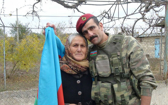 "Mauqli" ləqəbli Elvin müharibədən qayıdanda belə qarşılanmışdı... - Video
