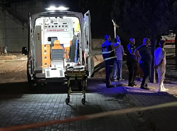 Məhkum xəstəxananın 5-ci mərtəbəsindən özünü ataraq intihar etdi