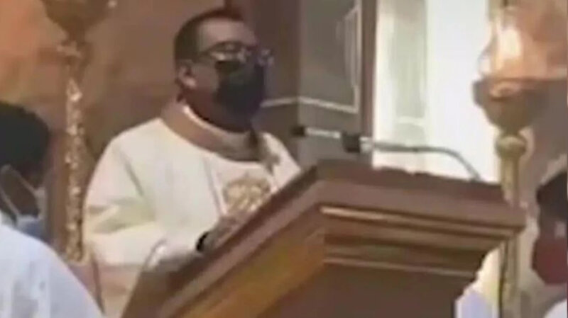 Bu adam cənnətdə hər kvadratmetrə olan mülkləri 170 manata SATIR - VİDEO