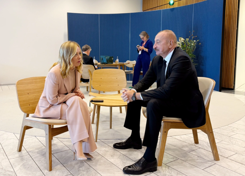 İlham Əliyevin Kopenhagendə Ciorcia Meloni ilə görüşü olub