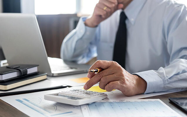 Bu ölkədə gündəlik iş saatı 13 oldu