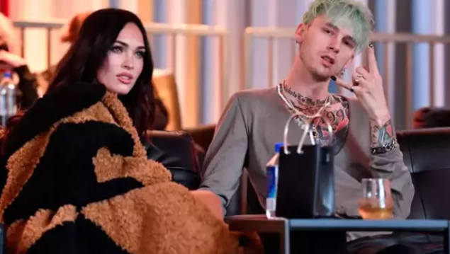 Meqan Foks sevgilisindən görün hansı səbəbdən ayrıldı