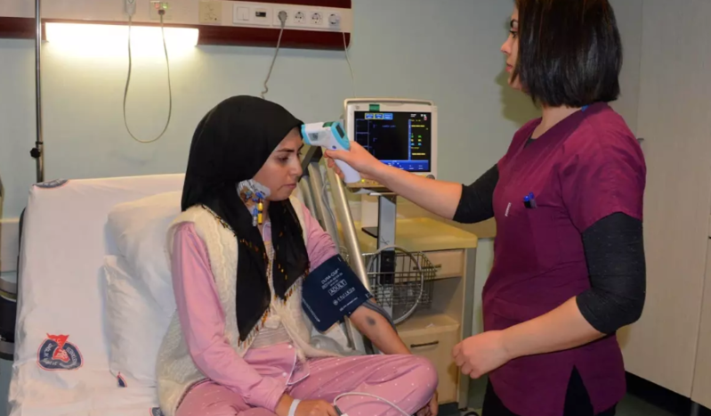 Yorğunluq şikayəti ilə həkimə getdi, milyonda bir görülən xəstəliyi olduğunu öyrəndi - VİDEO