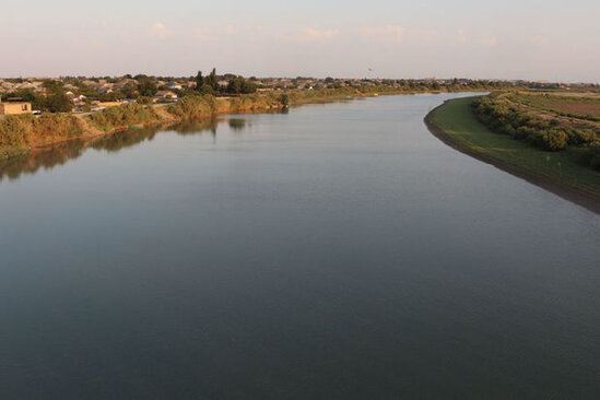 Mingəçevirdə onkoloji xəstə olan qadın özünü kanala atdı
