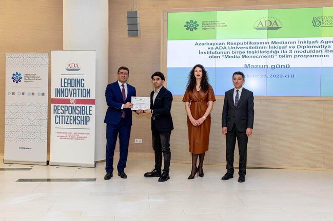 3 moduldan ibarət olan "Media Menecmenti" təlim proqramının üçüncü modulu keçirilib