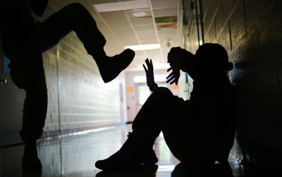 Bakıda əfqan şagird sinif yoldaşının atası tərəfindən döyüldü