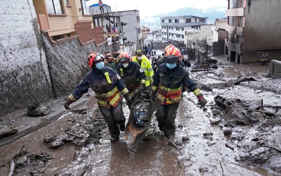 Ekvadorda daşqınlar 27 nəfərin həyatına son qoydu - Video