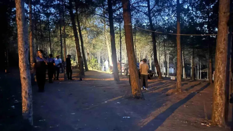 Meşədə dostlar arasında dava: 1 ölü, 1 yaralı