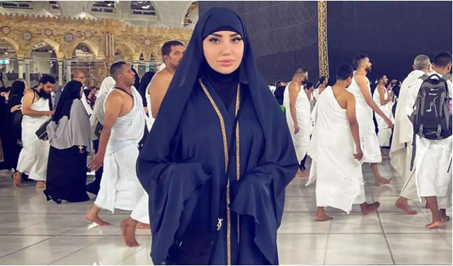 Nigar Məkkəni ziyarət etdi