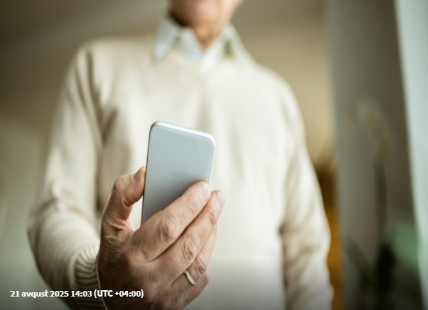 Süni intellektlə sevgili oldu, arvadını boşamaq istədi