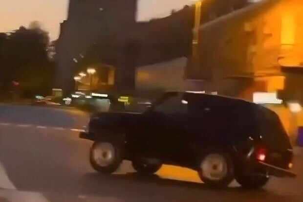 Gecəyarısı "avtoş"luq edib, Bakını bir-birinə qatdı - ANBAAN VİDEO