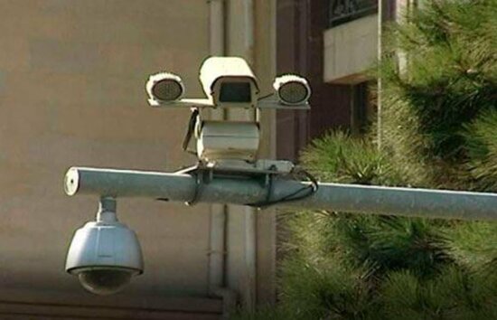 Avtomobildən küçəyə tüpürənlər cərimələnəcək