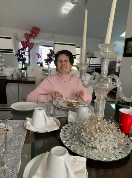 Öldüyü iddia edilən qadın meyit torbasına QOYULDU: Dəfn mərasimində DİRİLDİ - FOTO