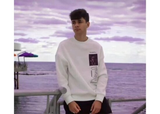 10-cu sinif şagirdi dostu ilə birgə itkin düşüb