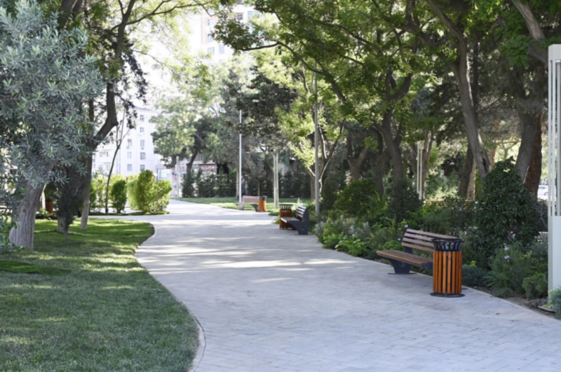 İlham Əliyev Nərimanov parkının açılışında iştirak edib
