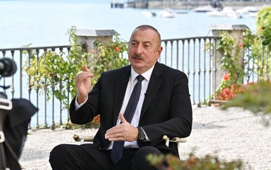 Prezident İtaliya qəzetinə müsahibə verdi - Fotolar