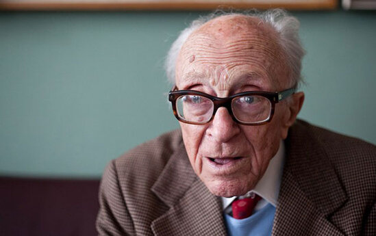 Məşhur yazıçı 109 yaşında vəfat etdi