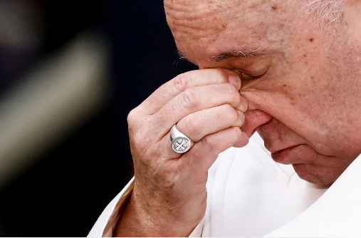 Papa Fransiskin üzüyü sındırılacaq - SƏBƏB