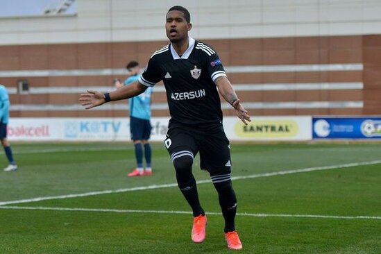 Afrikalı futbolçudan Azərbaycana vida