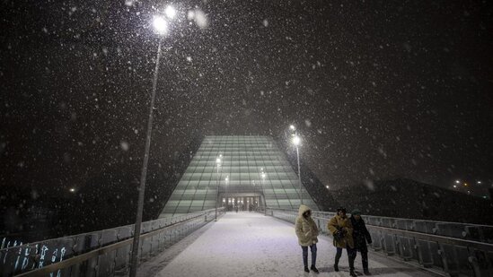 Türkiyədə qar sevinci belə görüntüləndi - FOTO