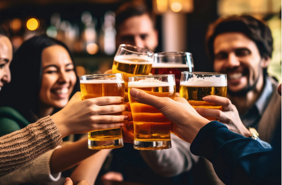 Pivə və araq həvəskarlarında hansı növ xərçəng əmələ gələ bilər? - Rusiyalı onkoloqdan açıqlama