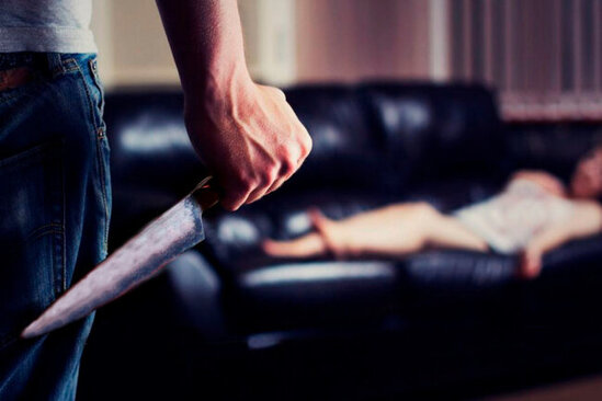 Xalası oğlundan hamilə qalan arvadına 10 bıçaq vurdu: "Beş aydır ayrılmışdıq"