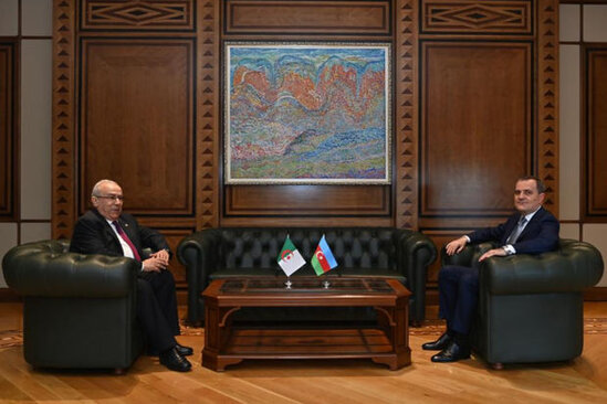 Azərbaycan və Əlcəzair XİN başçılarının görüşü olub - YENİLƏNİB + VİDEO