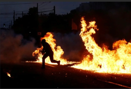 Tailandda polis məntəqəsində partlayış oldu