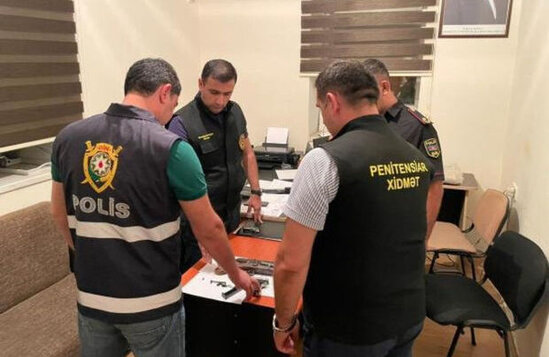 Bakıda məhkuma məxsus torpaq sahəsindən silahlar tapıldı