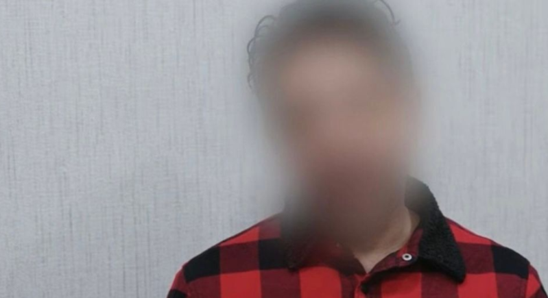 "10 milyon avro tələb etmək istəyirdim, amma iş tez olsun deyə 5 milyon avro tələb etdim" - Prezident ailəsini şantaj edən şəxs - VİDEO