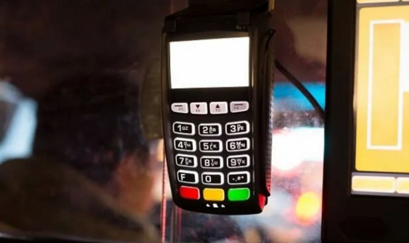 Taksilərdə pos-terminallar nə vaxt quraşdırılacaq? - AÇIQLAMA