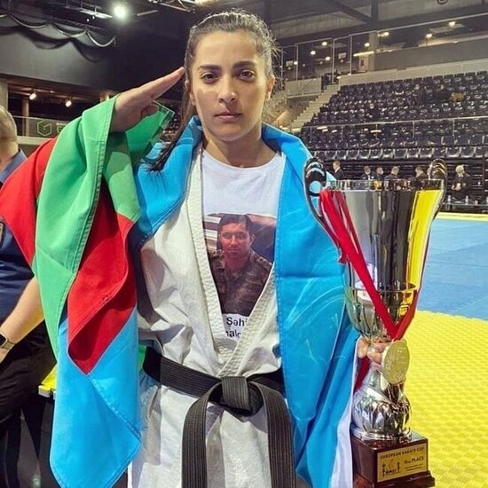 Qələbəsini şəhid qardaşına həsr etdi - FOTOLAR