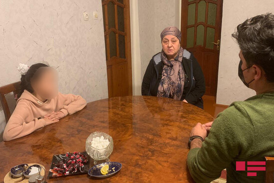 Bakıda naməlum şəxs 5-ci sinif şagirdini maşınına mindirərək oğurlamaq istədi - FOTO