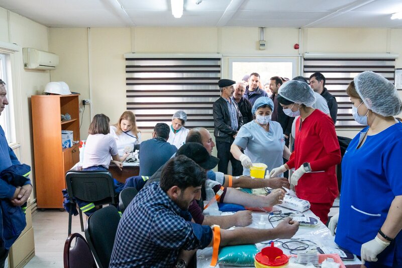 AIMC əməkdaşları könüllü qanvermə aksiyasında iştirak ediblər