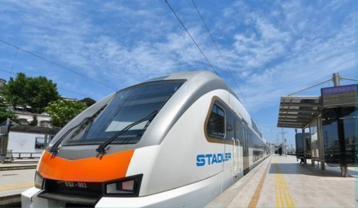 Bakı-Ağstafa qatarı Şəmkirdə də dayanacaq