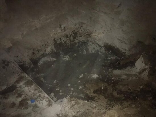 Qızıl tapmaq məqsədilə tarixi abidəni sökmək istədilər - FOTOLAR