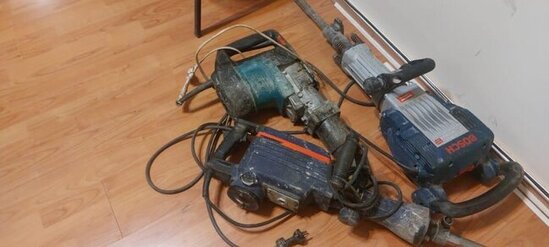 Qızıl tapmaq məqsədilə tarixi abidəni sökmək istədilər - FOTOLAR