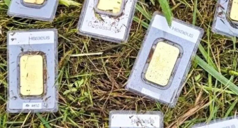 Bələdiyyə işçisi külçə-külçə qızıl tapdı: sahibi tapılmasa xalq arasında bölüşdürüləcək