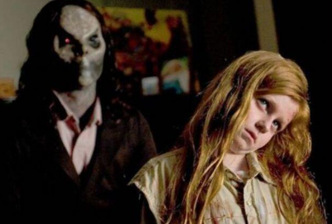 68 yaşlı kişi qorxu filmi izləyərkən ürək tutmasından öldü