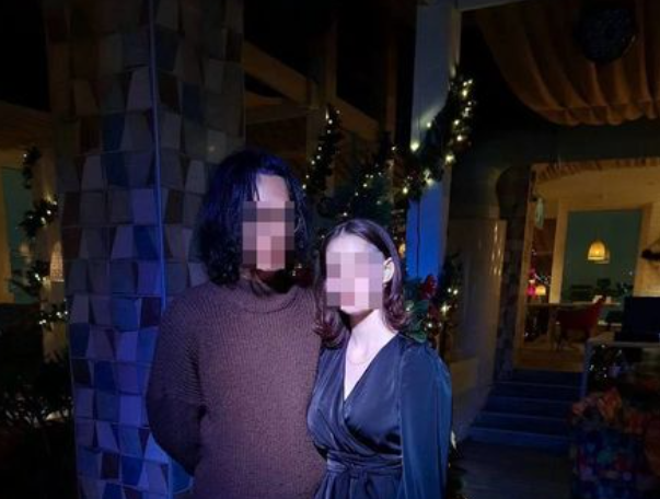 Satanist məktəbli oğlan iki qızı bıçaqladı