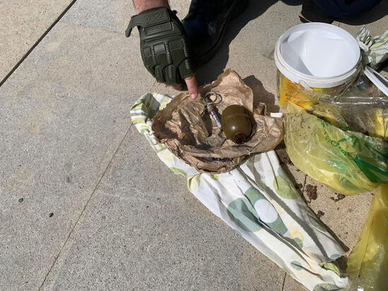 Xəzər rayonunda qumbara aşkar edilib - FOTO