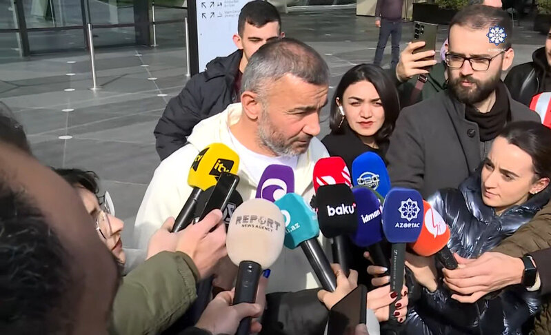 Qurban Qurbanov: "İngilis hakimə yaraşmayan qırmızı vərəqə oldu"