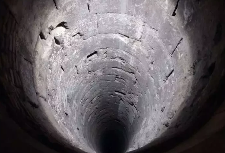 Dünyanın əllə qazılan ən dərin quyusu: 390 metrdən çoxdur