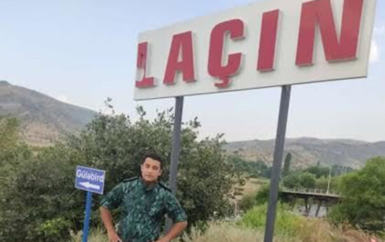 "Rəfail nümunəvi əsgər olduğuna görə orduda qalmışdı" - Qubadlıda öldürülən hərbçinin anası