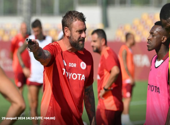 "Roma"nın baş məşqçisi öz futbolçusu ilə dava edib